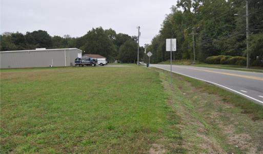 Wilroy Rd