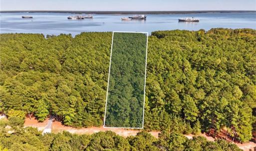 Photo #1 of 2029 Lawnes Neck Drive, Smithfield, Virginia 4.6 acres