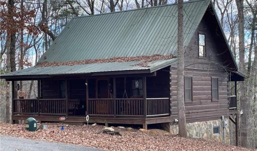 Example of current log homes in the community