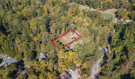 Build your dream home in the Sedgefield Country Club community.