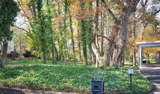 Photo #5 of 2107 Granville, Greensboro, NC 0.4 acres