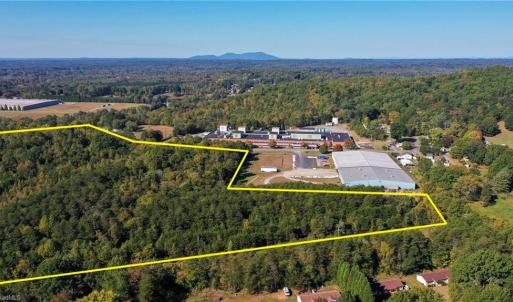 Photo #9 of 465/01 Turner, Mayodan, NC 86.1 acres