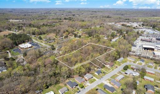 Photo #1 of 811 Douglas, Thomasville, NC 1.9 acres