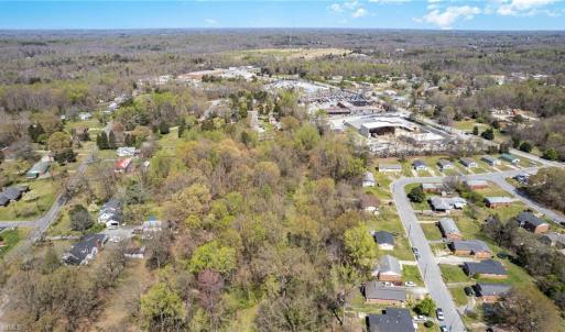 Photo #5 of 811 Douglas, Thomasville, NC 1.9 acres