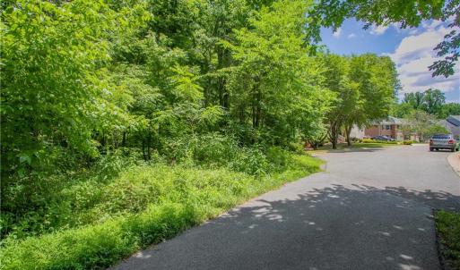 Photo #5 of 3504 Shaker, Greensboro, NC 3.0 acres