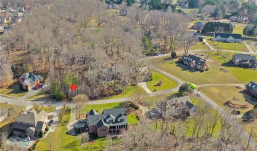 Photo #4 of 3927 Fox Grove, Greensboro, NC 0.6 acres