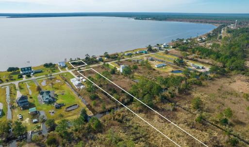 Photo #20 of 172 Bayview Drive, Stumpy Point, NC