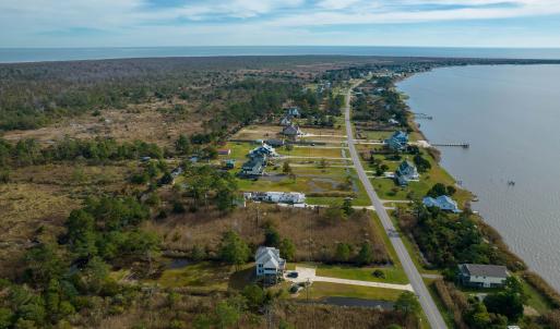 Photo #13 of 172 Bayview Drive, Stumpy Point, NC