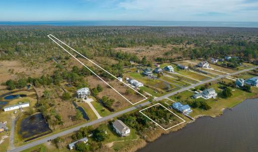 Photo #4 of 172 Bayview Drive, Stumpy Point, NC