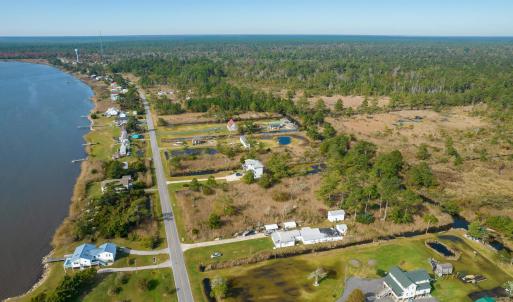 Photo #23 of 170 Bayview Drive, Stumpy Point, NC
