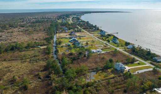 Photo #11 of 170 Bayview Drive, Stumpy Point, NC