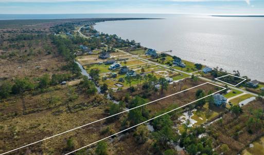 Photo #12 of 170 Bayview Drive, Stumpy Point, NC