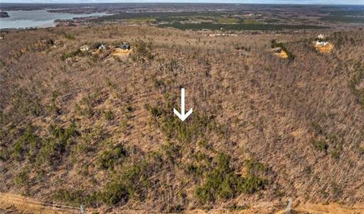 Approximate location of land