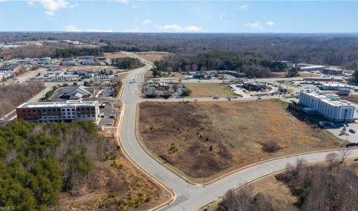 Photo #7 of Hampton Plaza, Kernersville, NC 2.6 acres