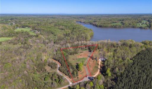 Photo #8 of 263 Lake Meadows, Reidsville, NC 5.3 acres