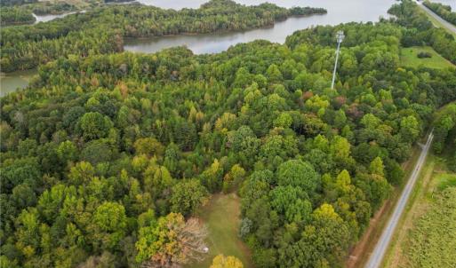 Property located at end of established road; Perfect Privacy