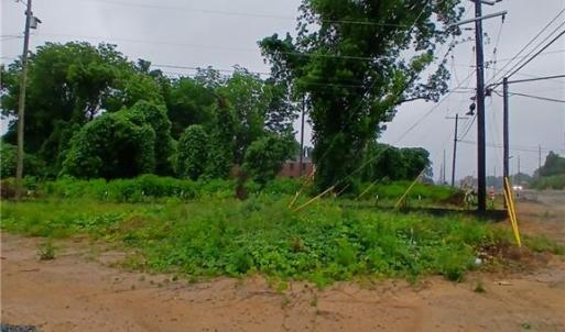 Photo #2 of 1409 Winston, Lexington, NC 2.1 acres