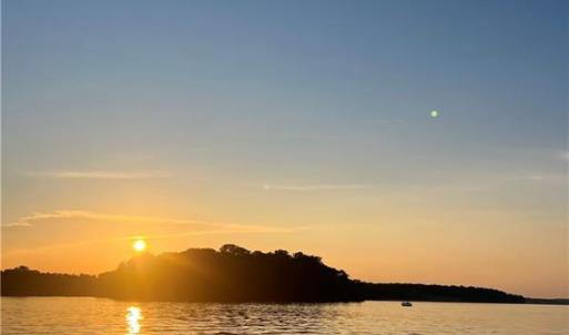 Photo #4 of 1053 Inlet Pointe, Salisbury, NC 0.9 acres