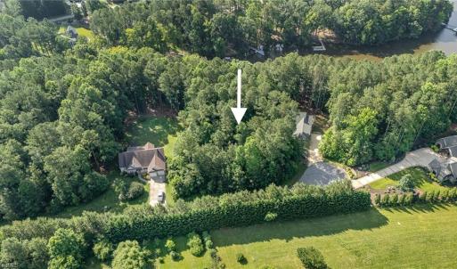 Arrow marks approximate location of the lot.