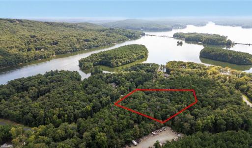 Photo #5 of 288 Emerald Isle, Lexington, NC 2.9 acres