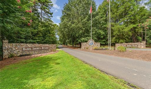 Welcome To Badin Shores Resort