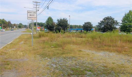 Photo #5 of 3300 Main, High Point, NC 0.3 acres