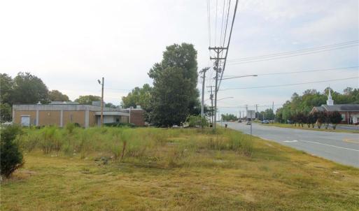 Photo #7 of 3300 Main, High Point, NC 0.3 acres