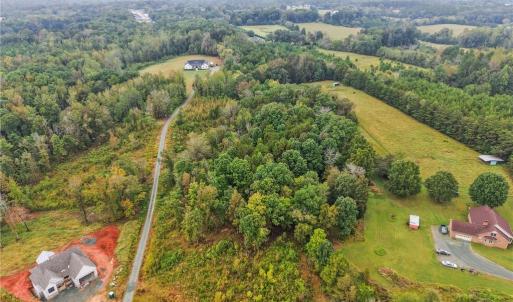 Photo #3 of 4291 Jack's Creek, Burlington, NC 2.9 acres