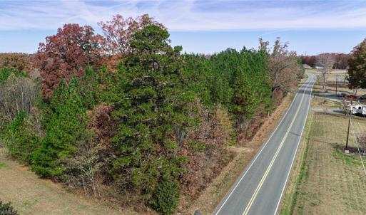 Photo #2 of 898 Sandy Cross, Reidsville, NC 141.8 acres