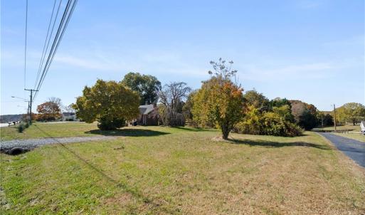 Photo #2 of 610 Meadowlark, Winston-Salem, NC 0.5 acres