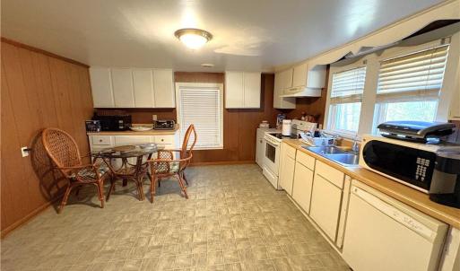 House 2 (589 Barker Rd)