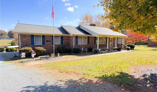 House 1 (613 Barker Rd)