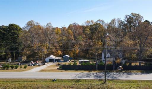 Photo #7 of 3412 Dillon, Jamestown, NC 1.7 acres