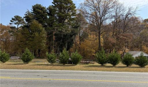 Photo #1 of 3412 Dillon, Jamestown, NC 1.7 acres