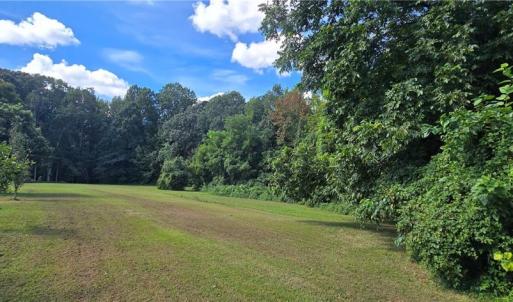 Photo #5 of 930 & 928 R1 Marlboro, High Point, NC 1.1 acres