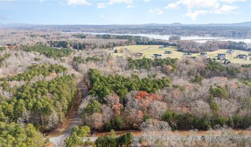 Photo #5 of 117 Starboard Reach, Lexington, NC 2.7 acres