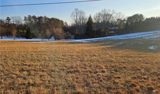 Photo #4 of Volunteer, Pinnacle, NC 1.0 acres