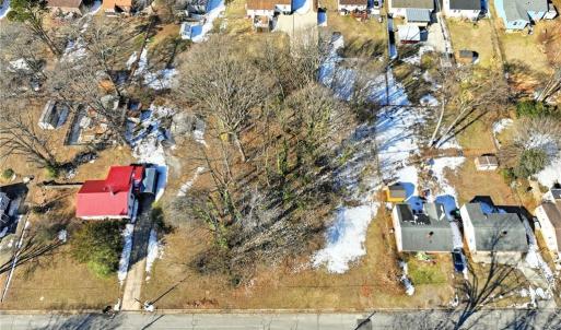 Photo #2 of 210 Paramount, High Point, NC 0.5 acres