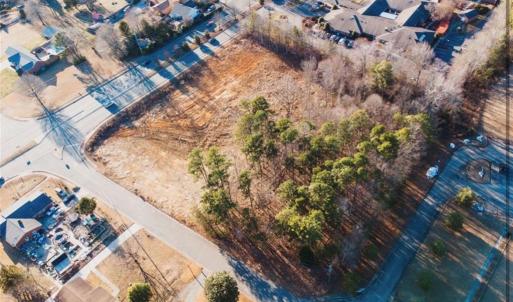 Photo #4 of 3549 Mebane, Burlington, NC 1.7 acres