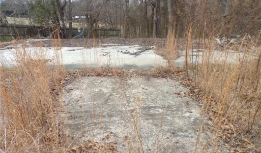 Cement pad