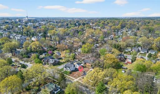 Photo #6 of 310 Mayflower, Greensboro, NC 0.2 acres