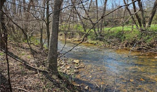 Photo #1 of 1827 Willis Gap, Ararat, VA 104.3 acres