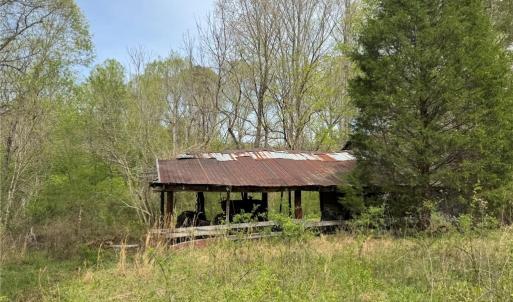 Photo #11 of 6988 Salem Chapel, Walnut Cove, NC 62.6 acres