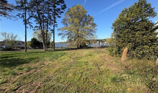 Photo #3 of 431 Lake Shore, Lexington, NC 0.7 acres