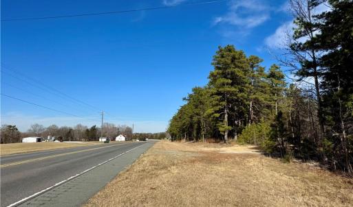 Driveway location