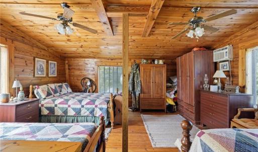 Loft/bed area