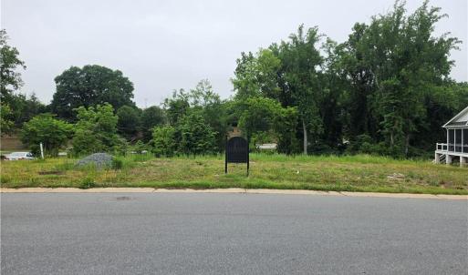 Photo #3 of 1517 Audubon Village, Winston-Salem, NC 0.4 acres