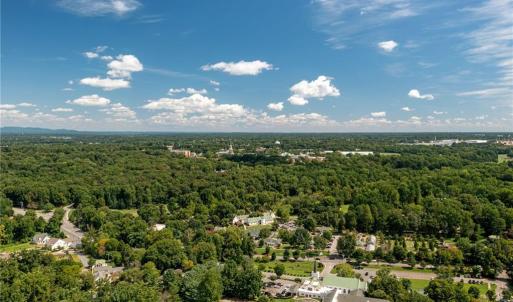 Photo #4 of 724 Linden Green, Winston-Salem, NC 0.4 acres