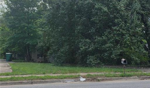Photo #1 of 212 Oakview, High Point, NC 0.7 acres