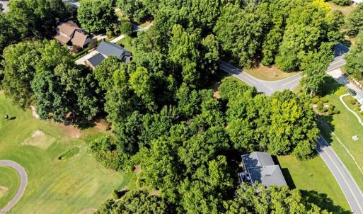 Photo #5 of 4929 Edinborough, Greensboro, NC 0.5 acres
